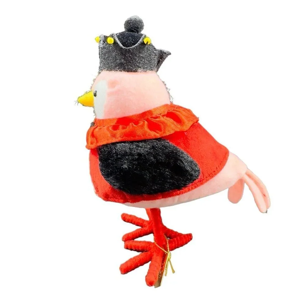 2024 Target Spritz Bird Kingsley Featherly Friends Valentine's‎ King of Hearts